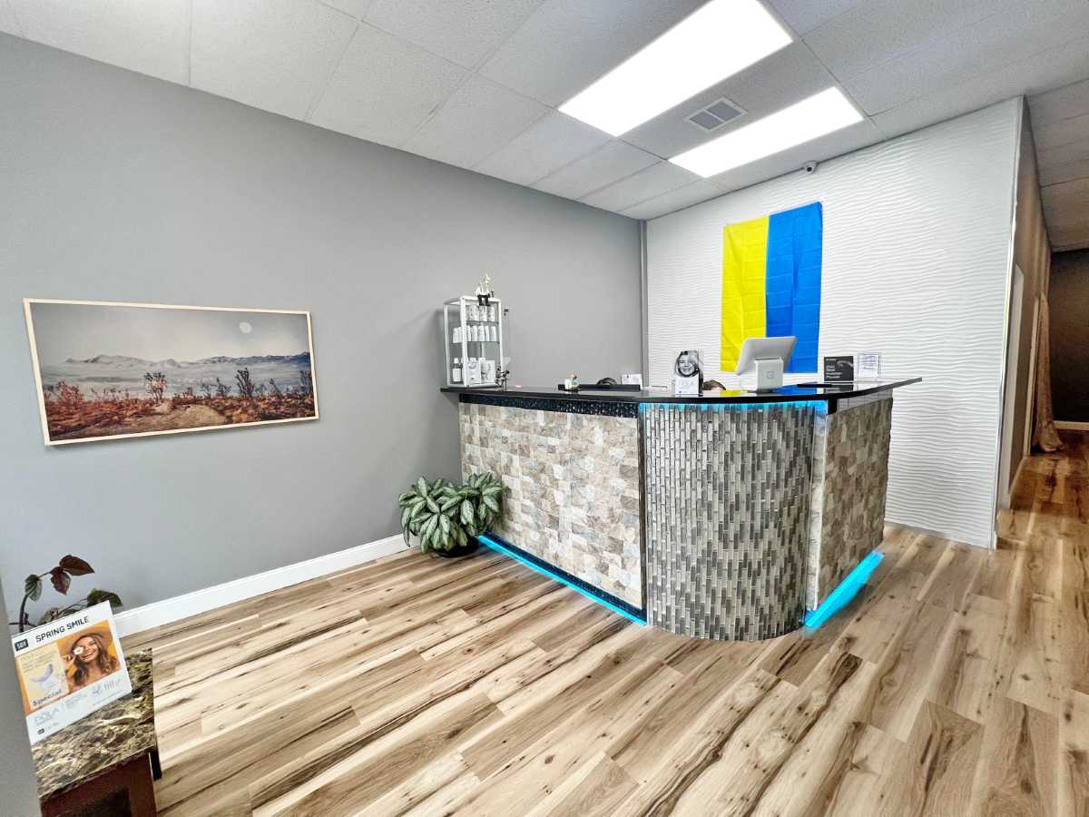 White Plains Dental front desk